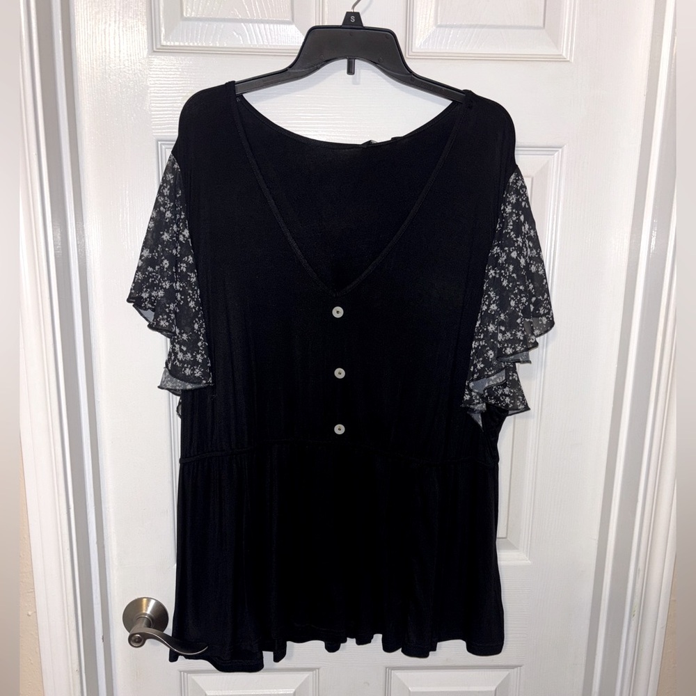 Bloomchic Floral Ruffle Sleeve Blouse